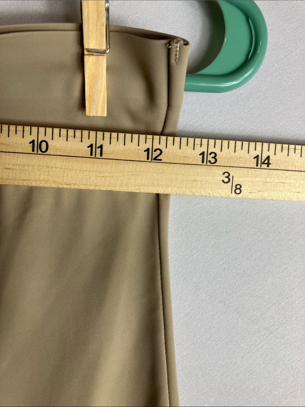 Seamless Beige Smoothing Shapewear Slip - Women - Picture 3 of 5